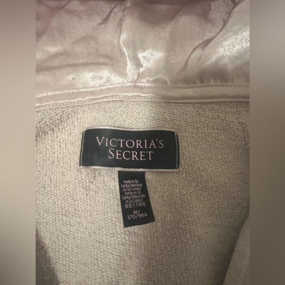 victoria’s secret blush light pink crop comfy loose hoodie with satin hood - Picture 3 of 4